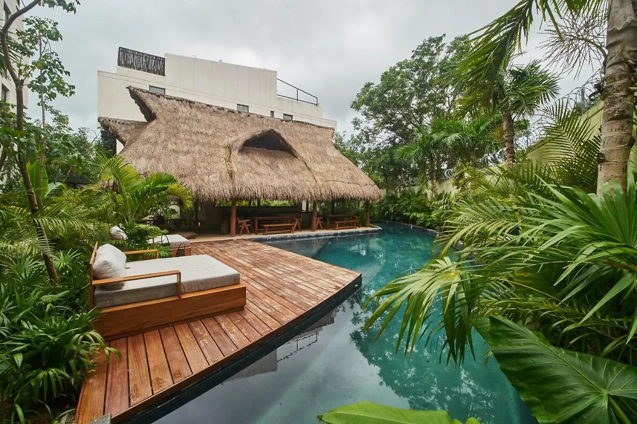 Don Quijote - Private Pool & Beach Club Access Tulum 0*,