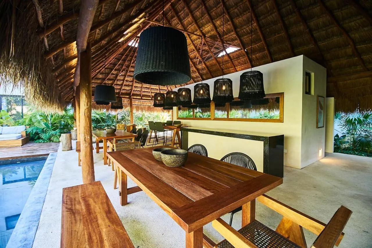 Don Quijote - Private Pool & Beach Club Access Tulum 0*,  Meksika